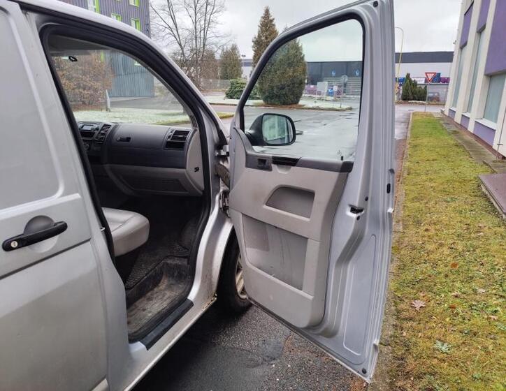 Volkswagen Transporter 13