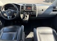Volkswagen Caravelle 10