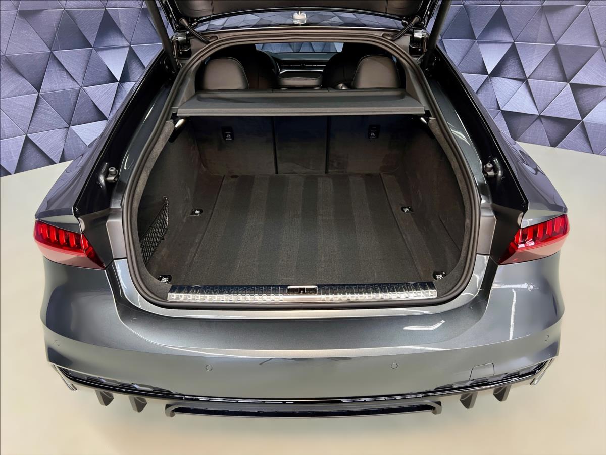 Audi S7