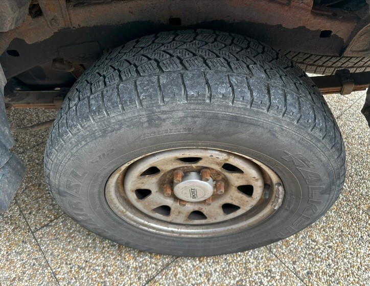 Toyota Hilux 30