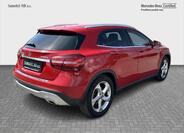 Mercedes-Benz GLA 5