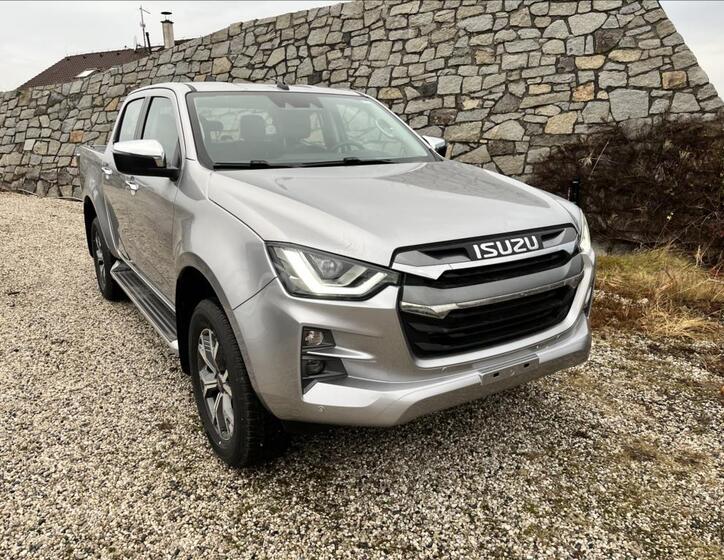 Isuzu D-Max 1