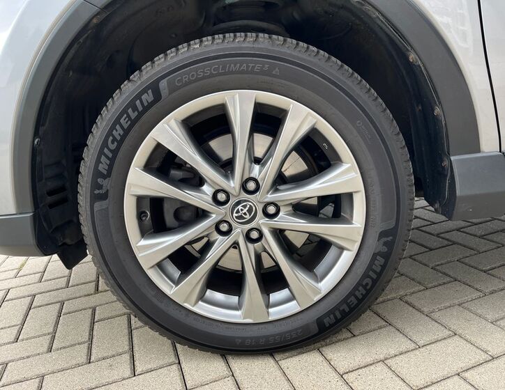 Toyota RAV4 27