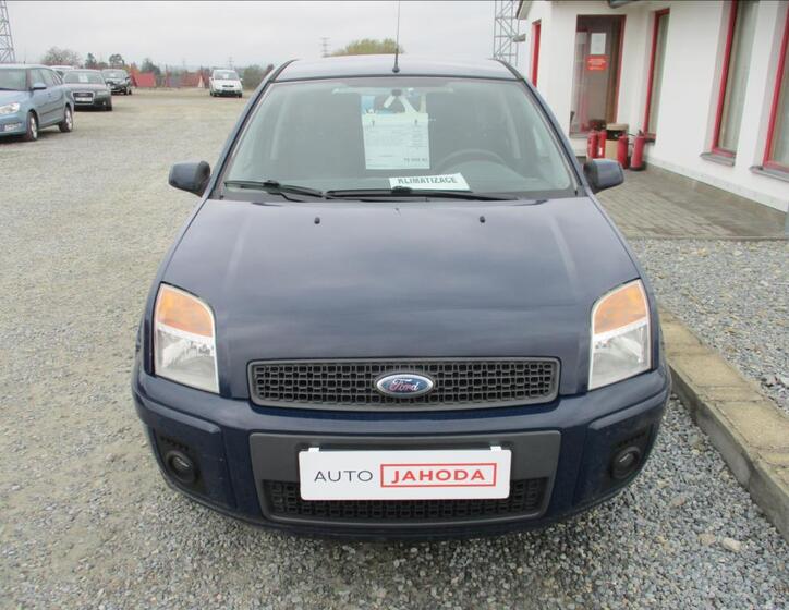 Ford Fusion 2