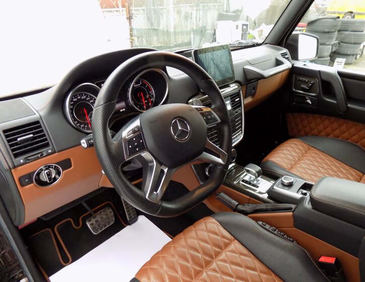 Mercedes-Benz Třídy G 12