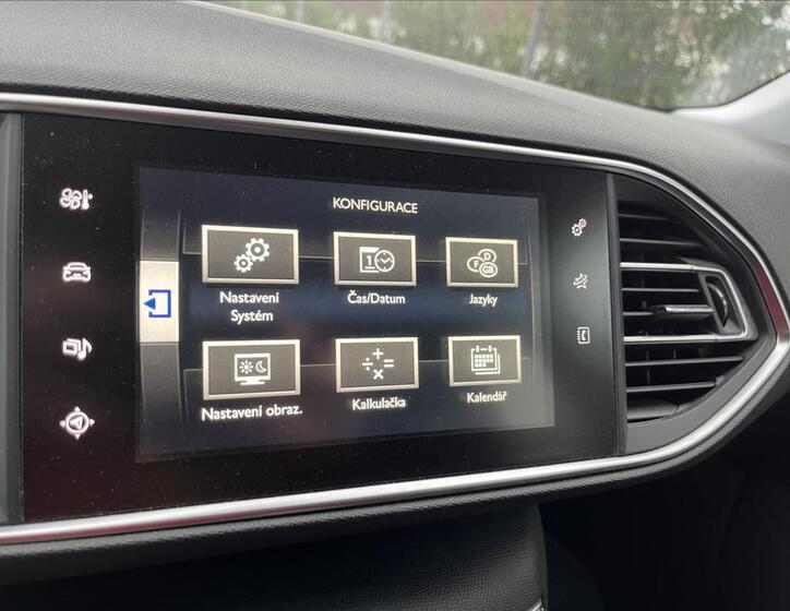 Peugeot 308 21