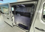 Renault Trafic 19