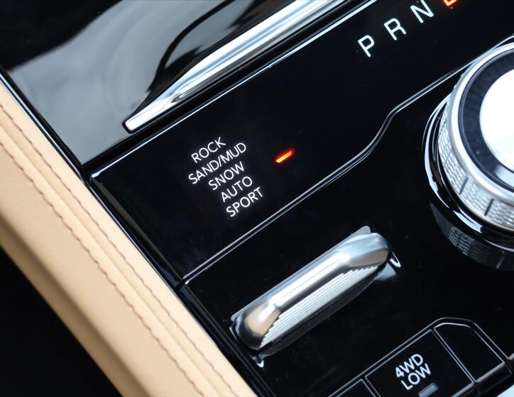 Jeep Grand Cherokee 35