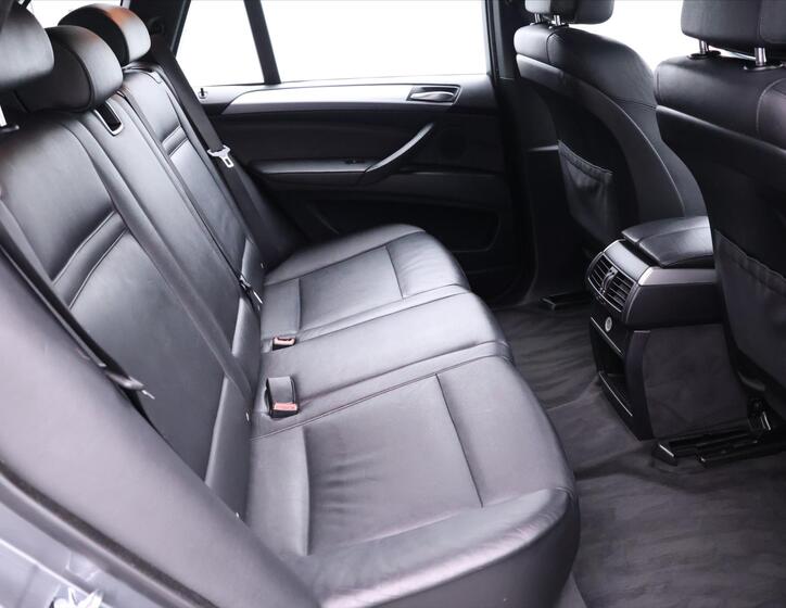 BMW X5 13