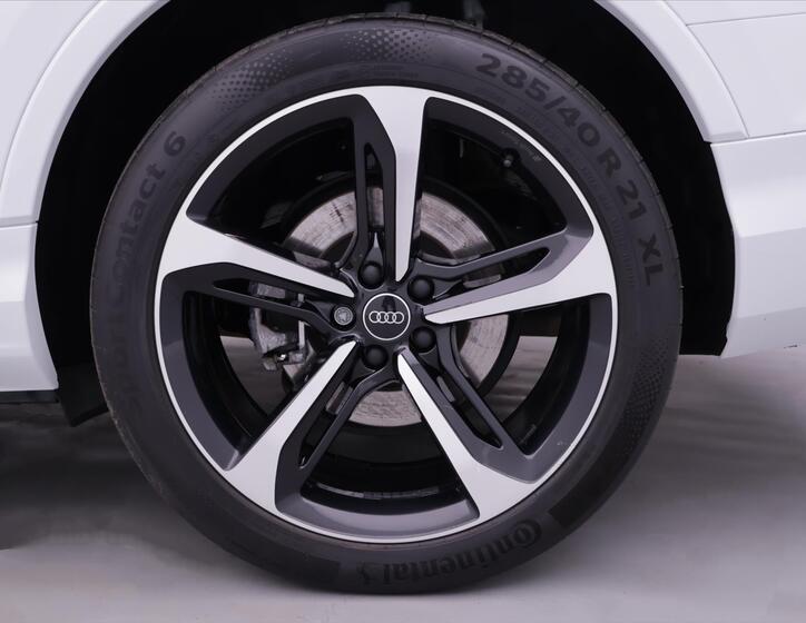 Audi Q7 41