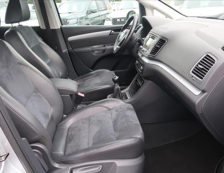 Volkswagen Sharan 13