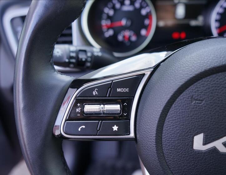 KIA Ceed 16