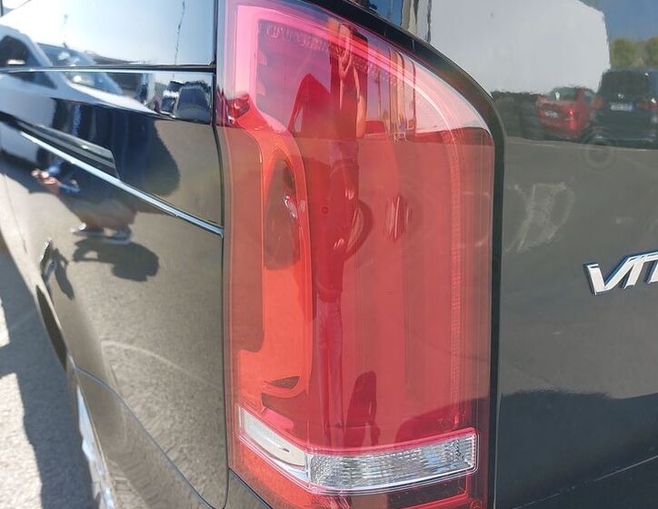 Mercedes-Benz Vito 13