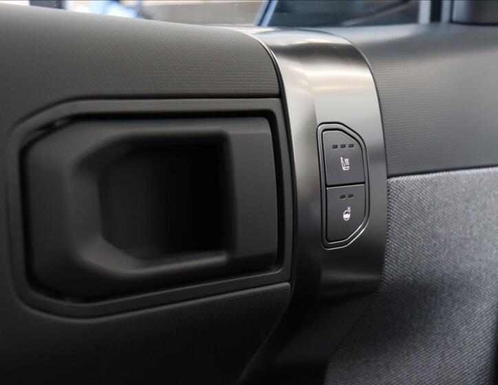 KIA EV3 17