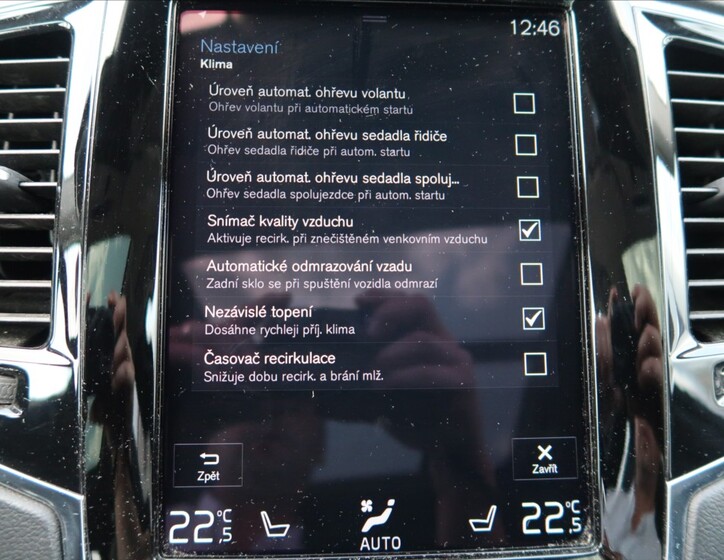 Volvo XC90 25