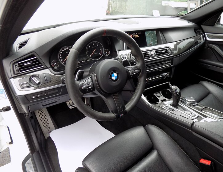 BMW Řada 5 13