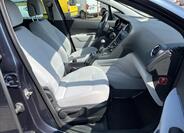 Peugeot 5008 11