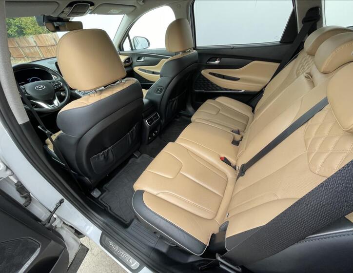 Hyundai Santa Fe 16