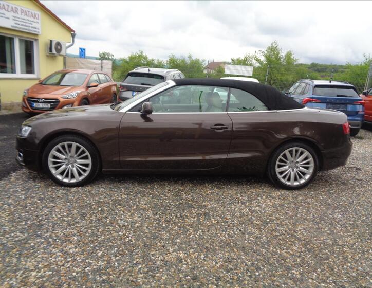 Audi A5 1
