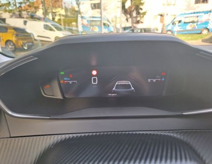 Peugeot 208 17
