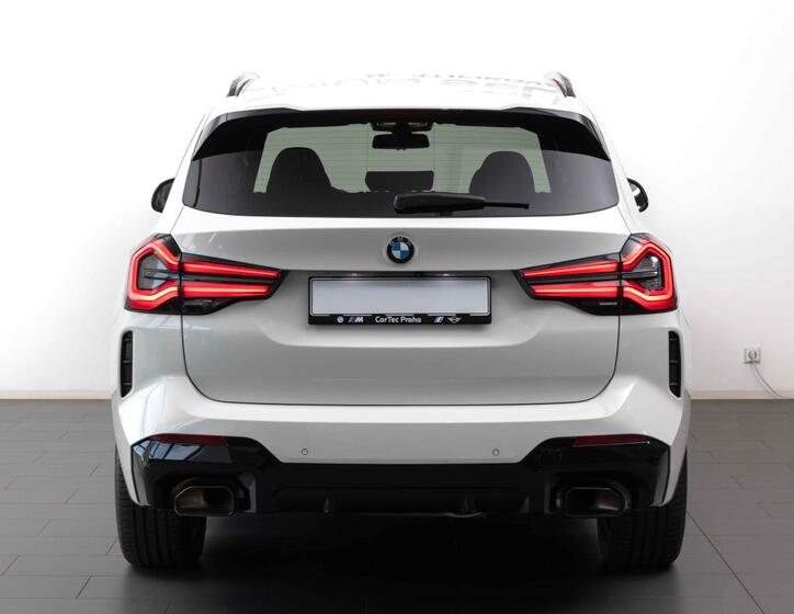 BMW X3 4