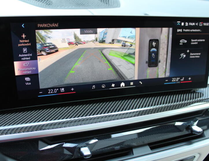 BMW X7 16