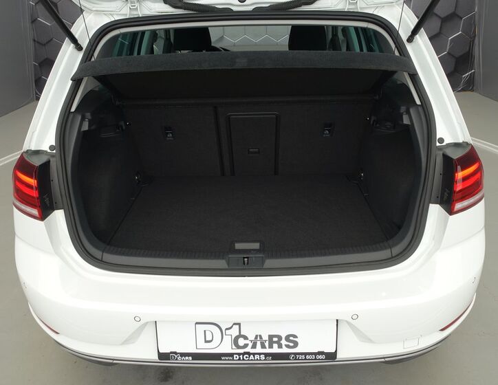 Volkswagen Golf 28