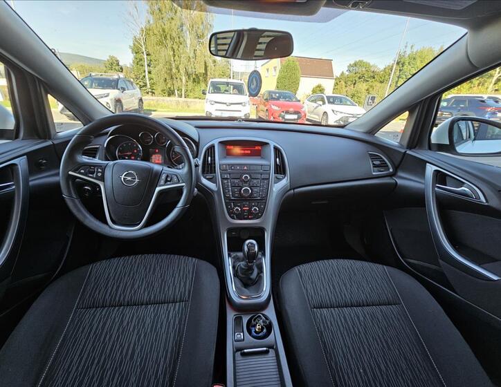 Opel Astra 5