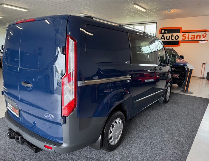 Ford Transit Custom 6