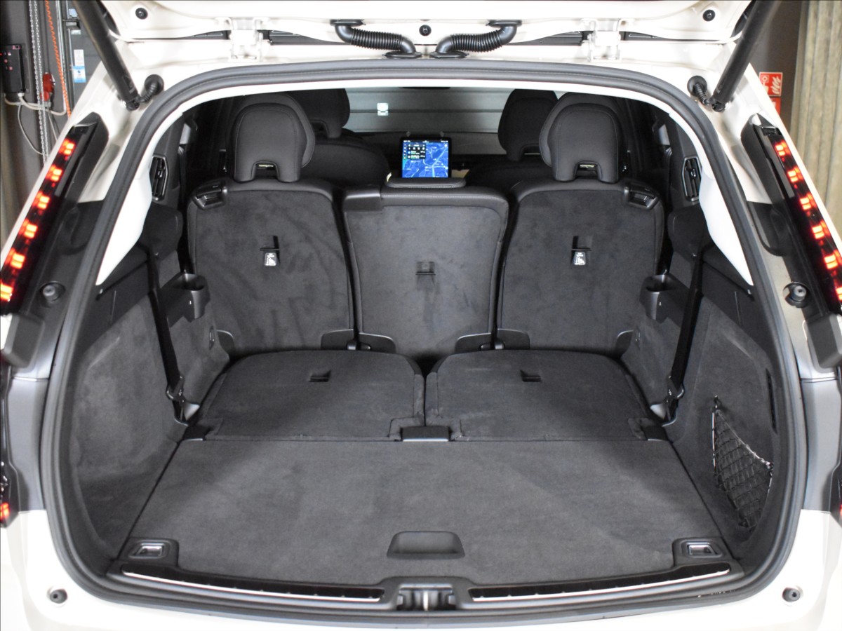 Volvo EX90