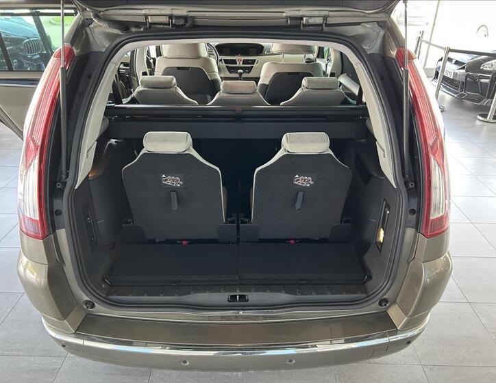 Citroën Grand C4 Picasso 28