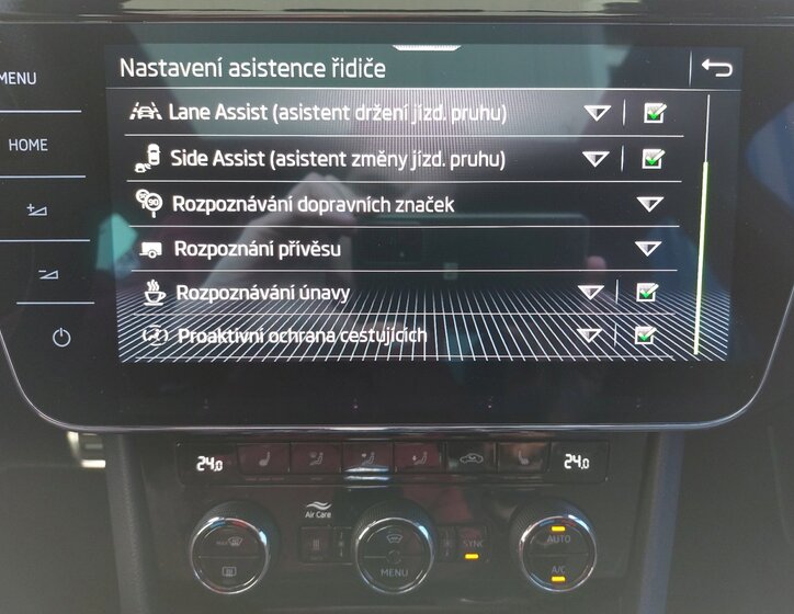 Škoda Superb 19