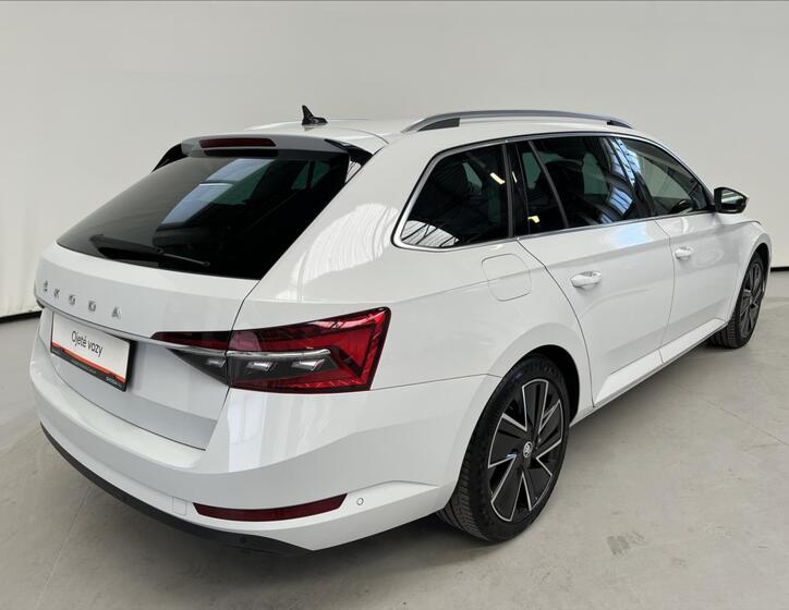 Škoda Superb 2