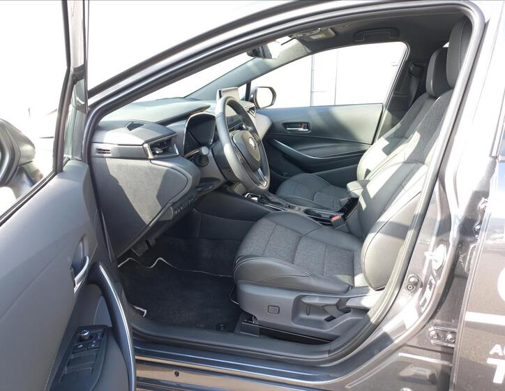 Toyota Corolla 8