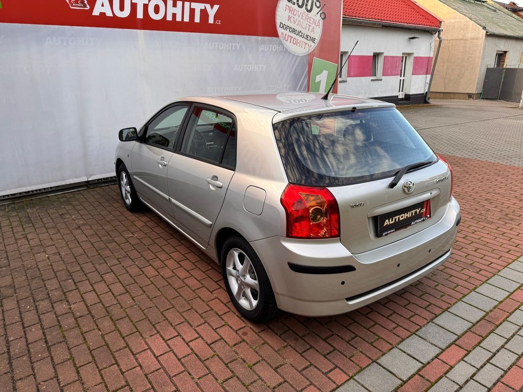 Toyota Corolla 8