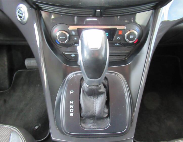 Ford Kuga 12