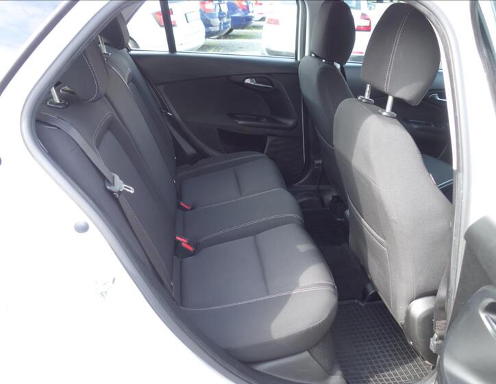 Fiat Tipo 12
