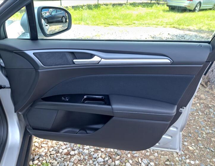 Ford Mondeo 21