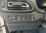 Hyundai i30 27