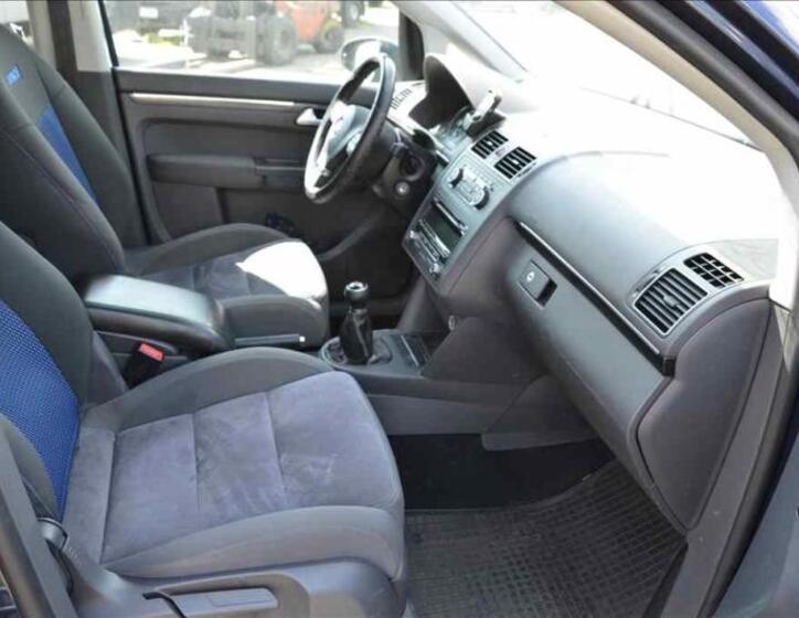 Volkswagen Touran 21