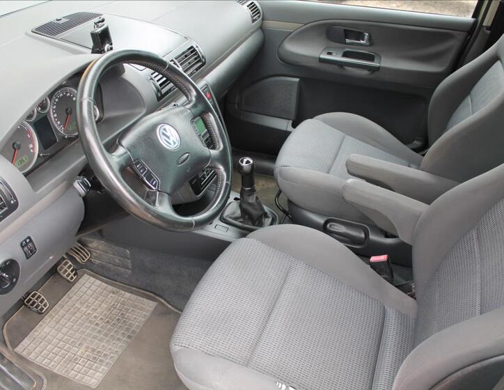 Volkswagen Sharan 7