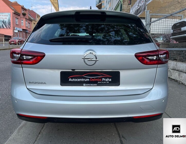 Opel Insignia 5