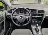 Volkswagen Golf 12