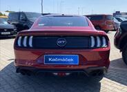 Ford Mustang 4