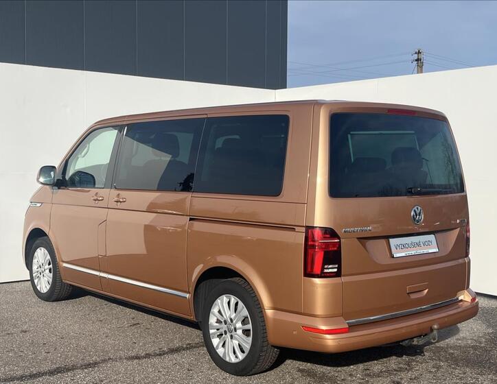 Volkswagen Multivan 9