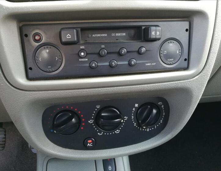 Renault Thalia 7