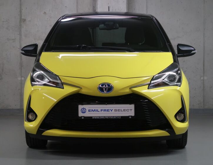 Toyota Yaris 2