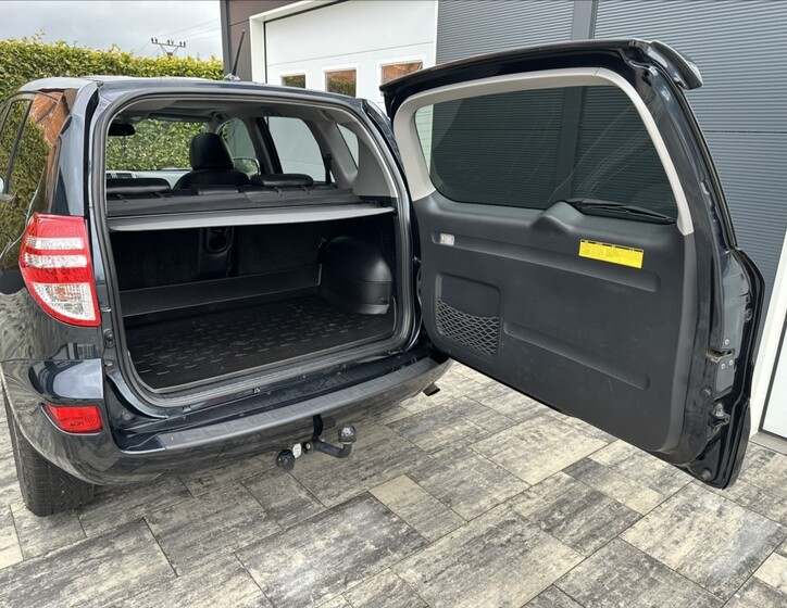 Toyota RAV4 37