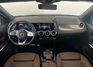 Mercedes-Benz GLA 13