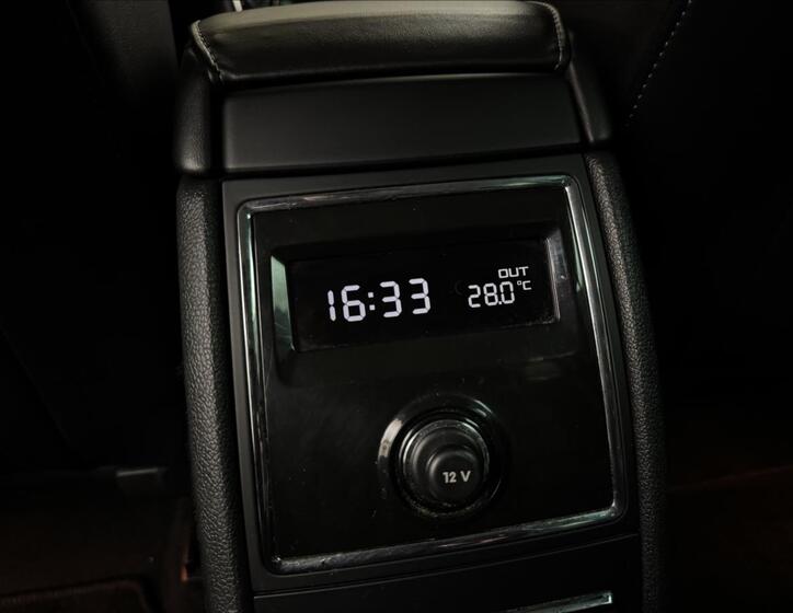 Škoda Superb 42